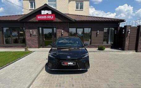 Toyota Camry, 2026 год, 4 100 000 рублей, 3 фотография