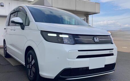 Honda Freed, 2026 год, 2 100 000 рублей, 1 фотография