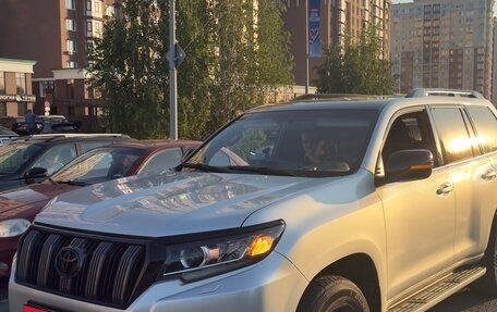 Toyota Land Cruiser Prado 150 рестайлинг 2, 2018 год, 6 500 000 рублей, 1 фотография