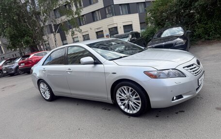 Toyota Camry, 2008 год, 1 200 000 рублей, 4 фотография