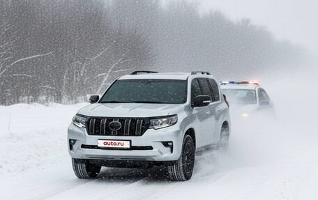 Toyota Land Cruiser Prado 150 рестайлинг 2, 2018 год, 6 500 000 рублей, 5 фотография