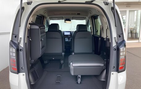 Honda Freed, 2026 год, 2 100 000 рублей, 13 фотография