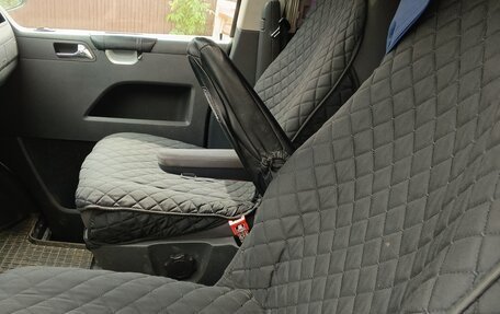 Volkswagen Caravelle T5, 2009 год, 1 350 000 рублей, 6 фотография