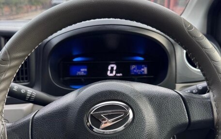 Toyota Pixis Epoch, 2013 год, 450 000 рублей, 18 фотография