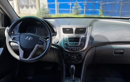 Hyundai Solaris II рестайлинг, 2014 год, 820 000 рублей, 11 фотография