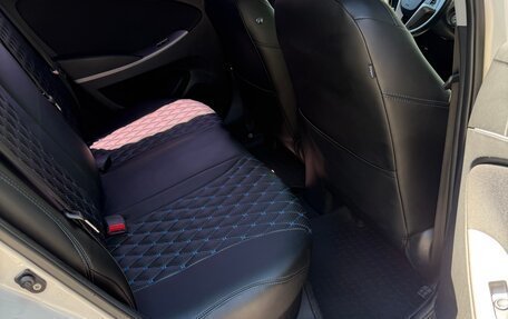 Hyundai Solaris II рестайлинг, 2014 год, 820 000 рублей, 19 фотография