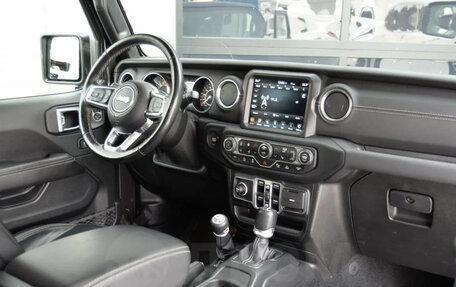 Jeep Wrangler, 2021 год, 4 100 000 рублей, 5 фотография