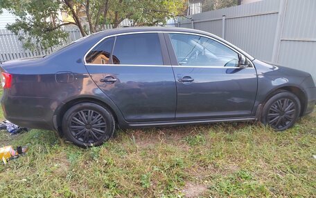 Volkswagen Jetta VI, 2006 год, 450 000 рублей, 5 фотография