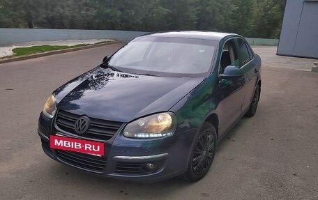 Volkswagen Jetta VI, 2006 год, 450 000 рублей, 3 фотография