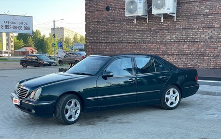 Mercedes-Benz E-Класс, 1999 год, 700 000 рублей, 4 фотография