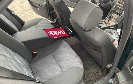 Mercedes-Benz E-Класс, 1999 год, 700 000 рублей, 11 фотография