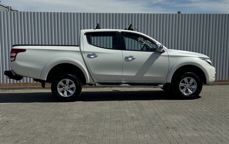 Mitsubishi L200 IV рестайлинг, 2015 год, 2 150 000 рублей, 8 фотография