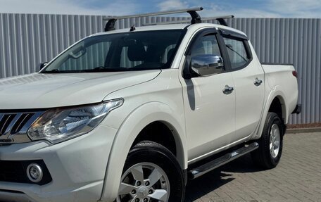Mitsubishi L200 IV рестайлинг, 2015 год, 2 150 000 рублей, 3 фотография
