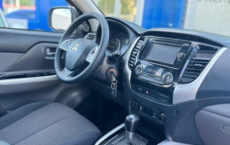 Mitsubishi L200 IV рестайлинг, 2015 год, 2 150 000 рублей, 23 фотография