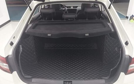 Skoda Octavia, 2022 год, 1 225 000 рублей, 4 фотография