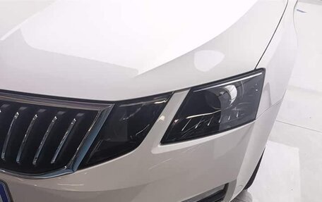 Skoda Octavia, 2022 год, 1 225 000 рублей, 5 фотография