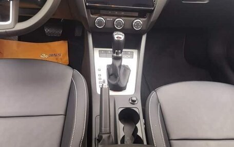 Skoda Octavia, 2022 год, 1 225 000 рублей, 16 фотография