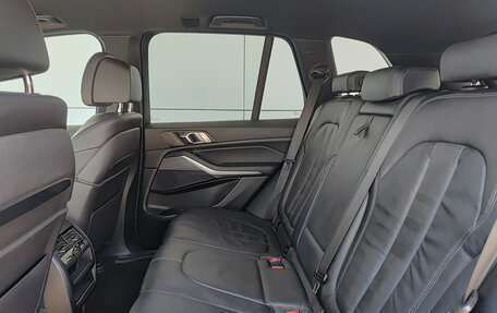 BMW X5, 2019 год, 5 900 000 рублей, 16 фотография