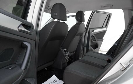 Volkswagen Tiguan II, 2019 год, 1 705 000 рублей, 11 фотография