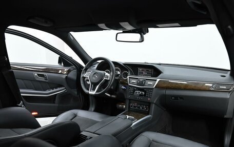 Mercedes-Benz E-Класс, 2012 год, 1 175 000 рублей, 5 фотография