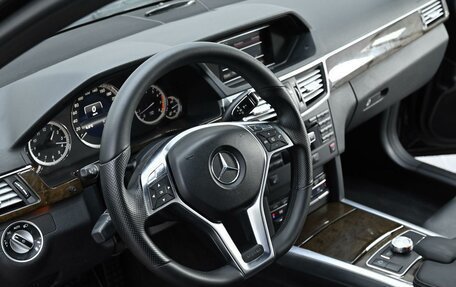 Mercedes-Benz E-Класс, 2012 год, 1 175 000 рублей, 7 фотография