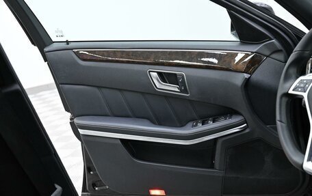 Mercedes-Benz E-Класс, 2012 год, 1 175 000 рублей, 13 фотография