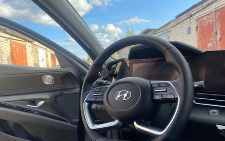 Hyundai Elantra, 2022 год, 1 450 000 рублей, 11 фотография