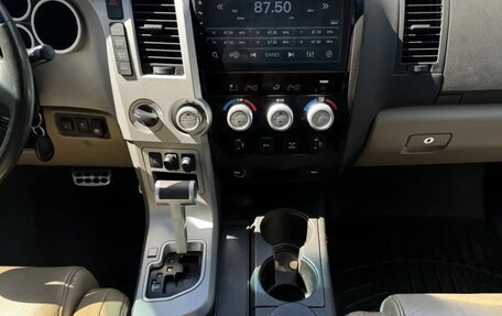 Toyota Tundra II, 2007 год, 3 000 000 рублей, 7 фотография