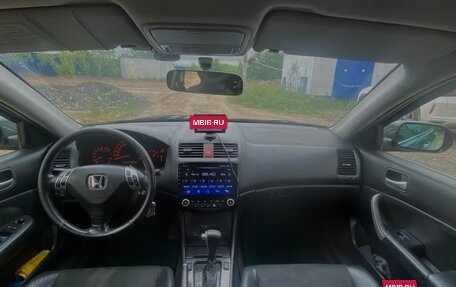 Honda Accord VII рестайлинг, 2004 год, 770 000 рублей, 7 фотография