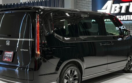 Honda Stepwgn, 2023 год, 2 950 000 рублей, 6 фотография