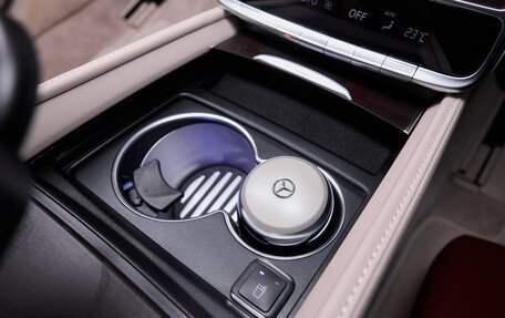 Mercedes-Benz S-Класс, 2019 год, 34 500 000 рублей, 34 фотография