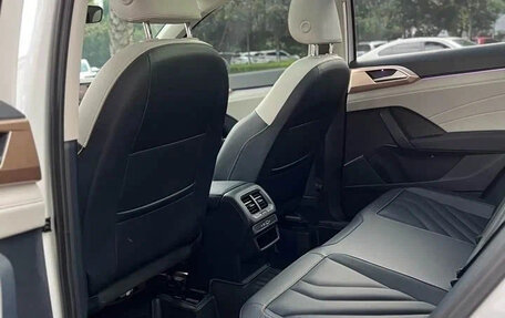 Volkswagen Tharu, 2023 год, 1 700 000 рублей, 8 фотография