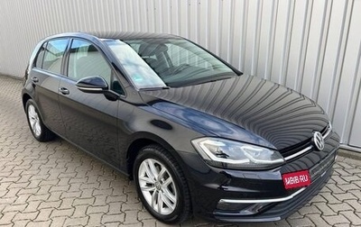 Volkswagen Golf VII, 2019 год, 1 950 000 рублей, 1 фотография