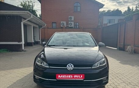 Volkswagen Golf VII, 2019 год, 1 950 000 рублей, 7 фотография