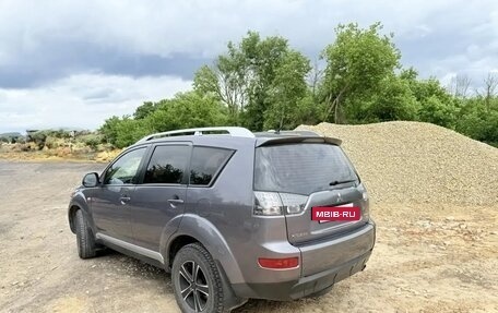 Mitsubishi Outlander III рестайлинг 3, 2008 год, 1 075 000 рублей, 5 фотография
