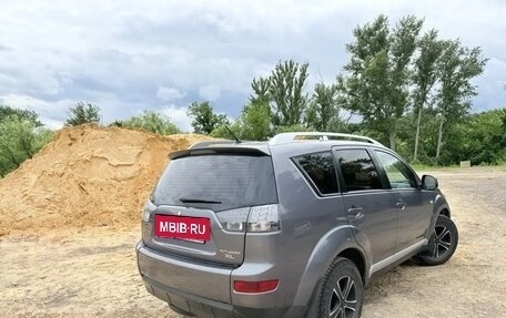Mitsubishi Outlander III рестайлинг 3, 2008 год, 1 075 000 рублей, 4 фотография