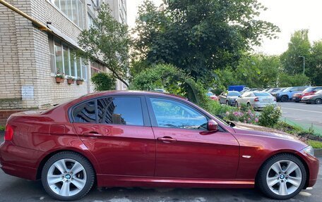 BMW 3 серия, 2011 год, 1 100 000 рублей, 2 фотография
