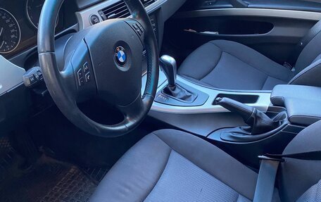 BMW 3 серия, 2011 год, 1 100 000 рублей, 8 фотография
