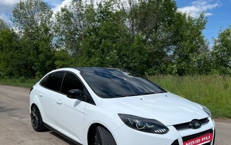 Ford Focus III, 2013 год, 1 000 000 рублей, 2 фотография