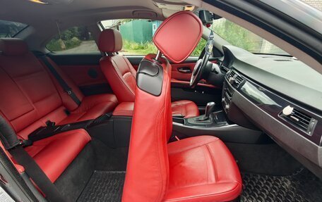 BMW 3 серия, 2009 год, 1 500 000 рублей, 15 фотография