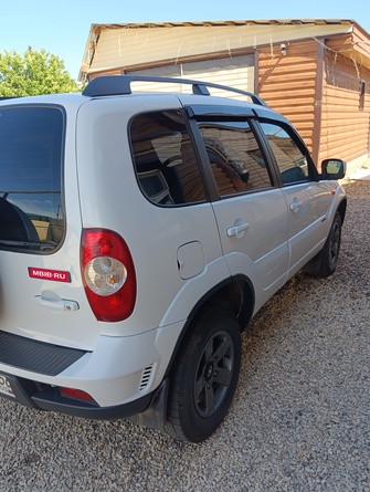 Chevrolet Niva I рестайлинг, 2017 год, 580 000 рублей, 1 фотография