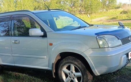 Nissan X-Trail, 2002 год, 645 000 рублей, 2 фотография
