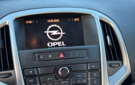 Opel Astra J, 2012 год, 670 000 рублей, 11 фотография