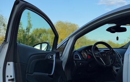Opel Astra J, 2012 год, 670 000 рублей, 10 фотография