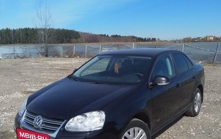 Volkswagen Jetta VI, 2010 год, 750 000 рублей, 5 фотография