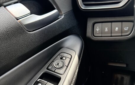Hyundai Santa Fe IV, 2018 год, 2 510 000 рублей, 14 фотография