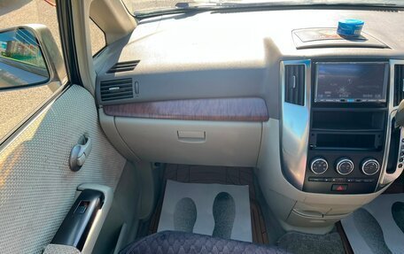 Nissan Presage II, 2006 год, 759 000 рублей, 19 фотография