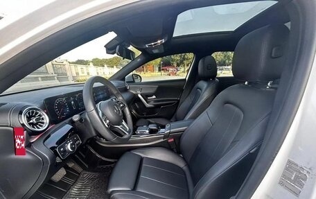 Mercedes-Benz A-Класс, 2022 год, 1 757 000 рублей, 7 фотография