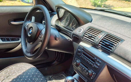 BMW 1 серия, 2005 год, 510 000 рублей, 14 фотография