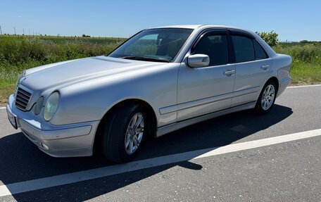 Mercedes-Benz E-Класс, 2000 год, 540 000 рублей, 3 фотография